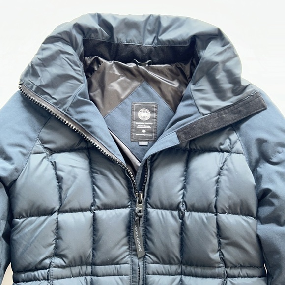 New authentic Unisex Canada Goose blue puffer jacket, S (offers welcome!) - Picture 2 of 11